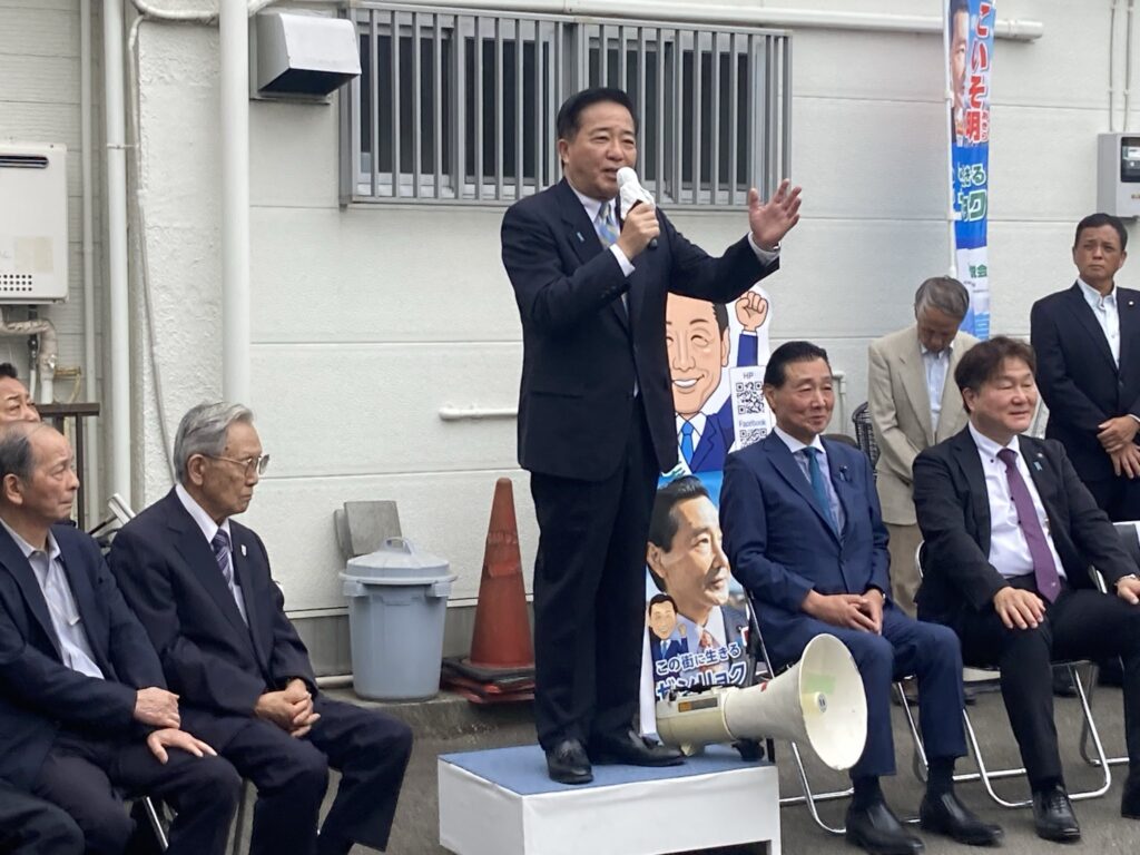 IMG_1299 こいそ明都議の事務所開きにて応援演説を行う長島昭久