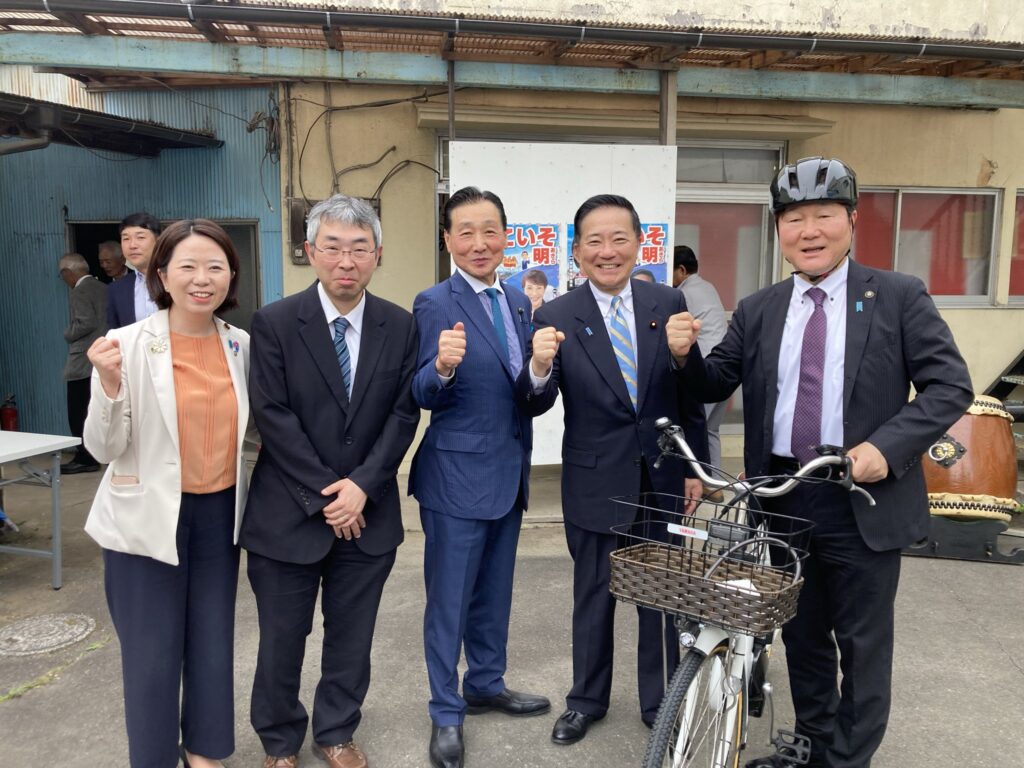 IMG_1349 こいそ明都議の事務所開きにかけつけた応援の方々と